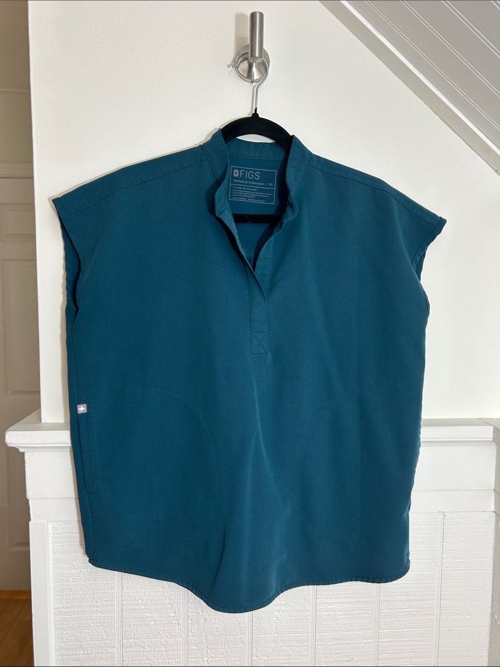Figs Rafaela Oversized Scrub Top Teal Blue XS